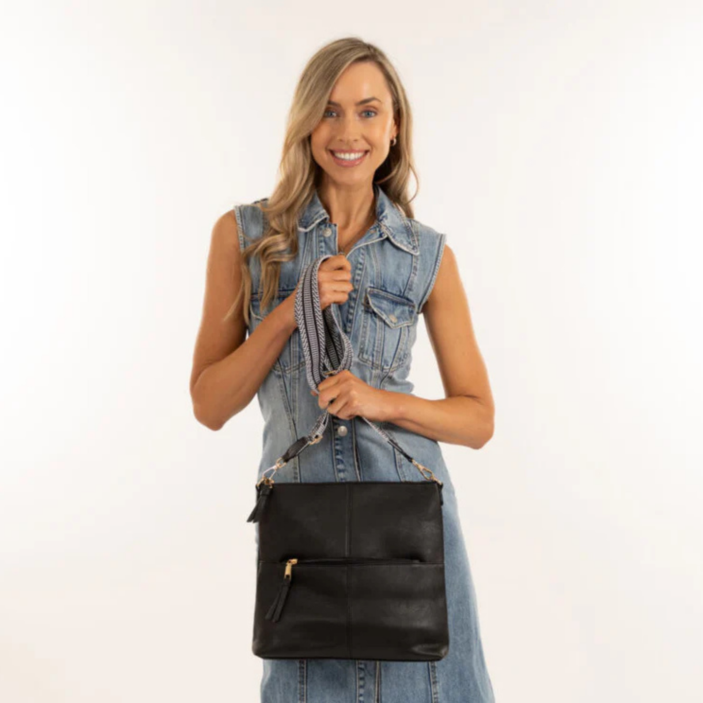 Sassy Duck Robyn Cross Body Bag