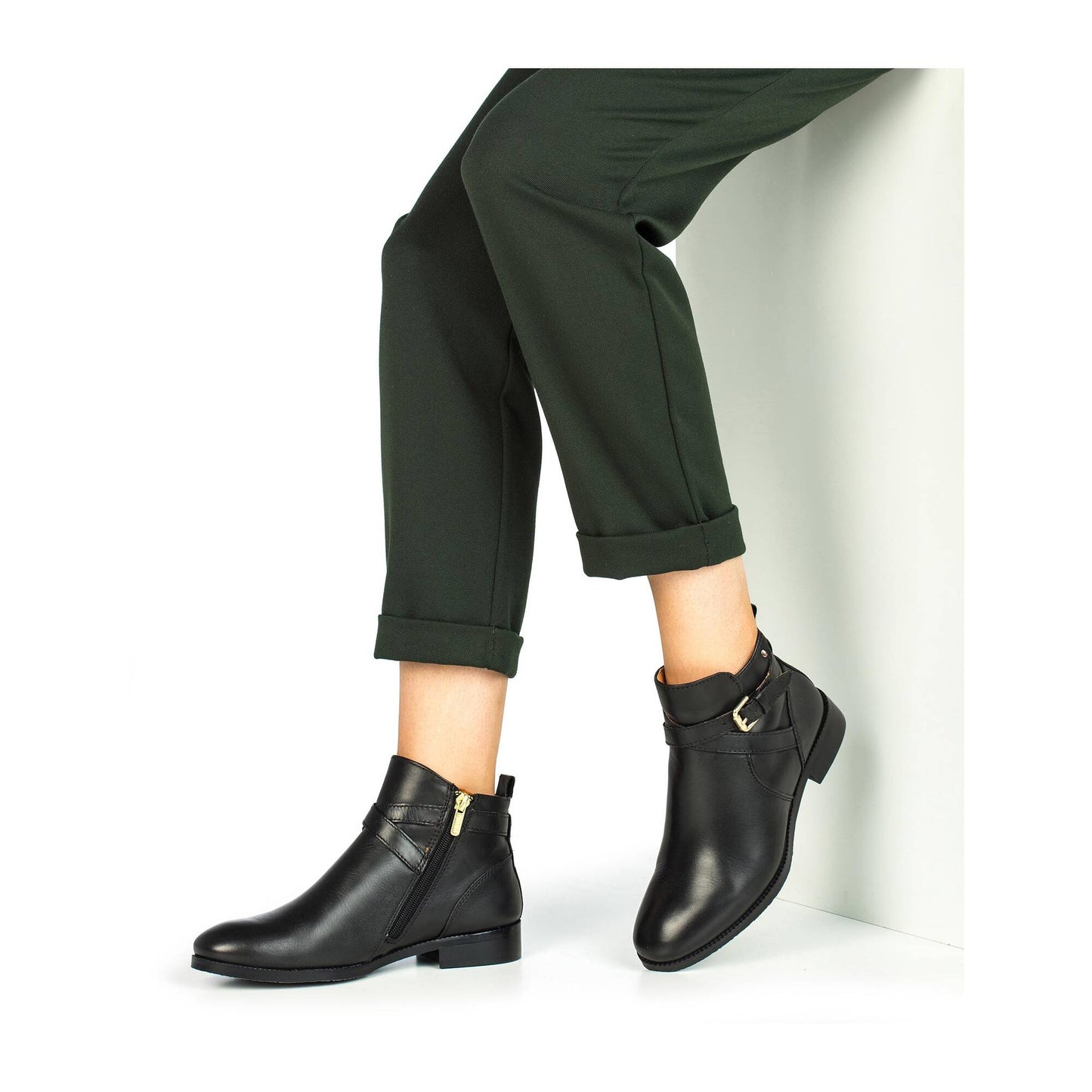 Pikolinos Royal W4D-8614 Ankle Boots