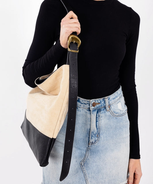 Sassy Duck Rose Shoulder Bag